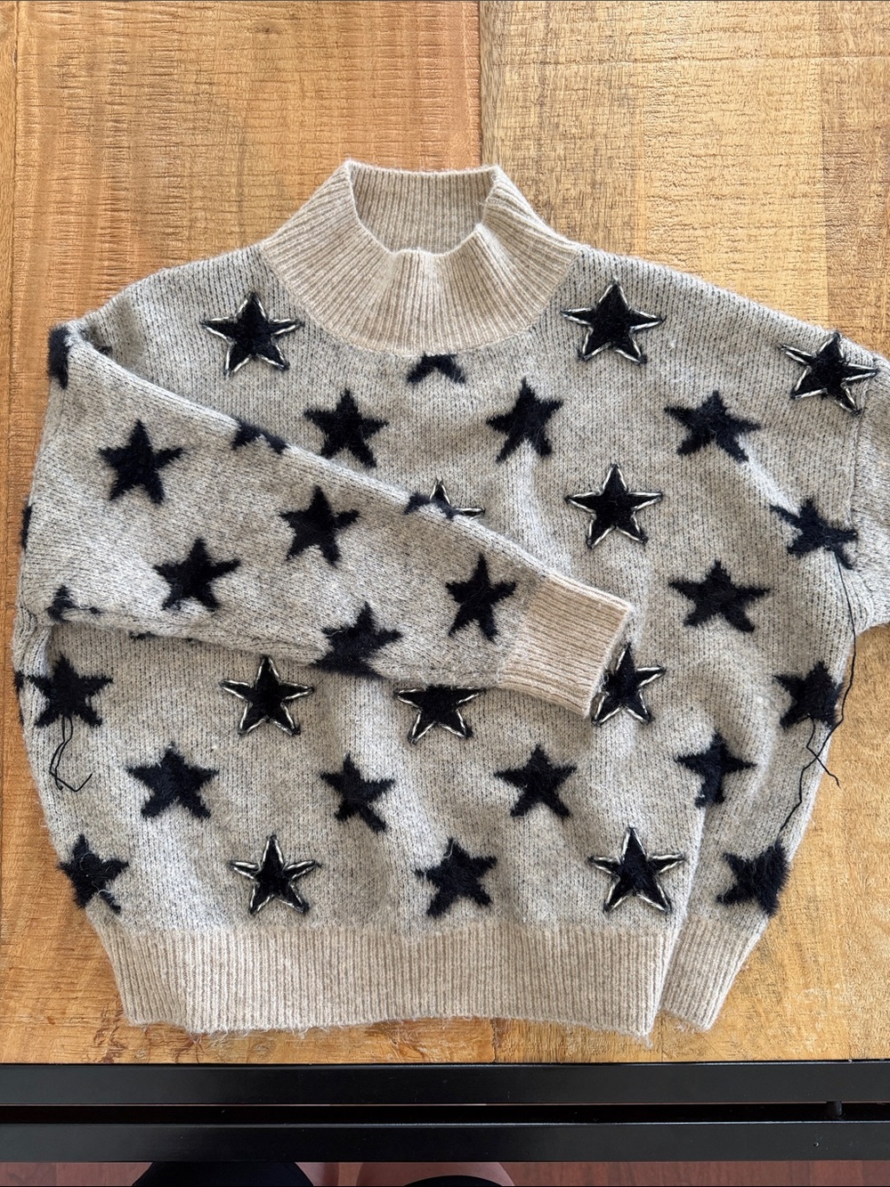 Pink Lily Gray Star Appliqué Mock Neck Sweater